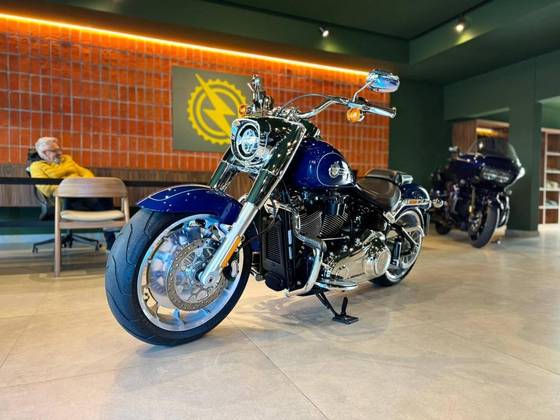 HARLEY-DAVIDSON SOFTAIL FAT BOY 114 HARLEY-DAVIDSON SOFTAIL FAT BOY 114